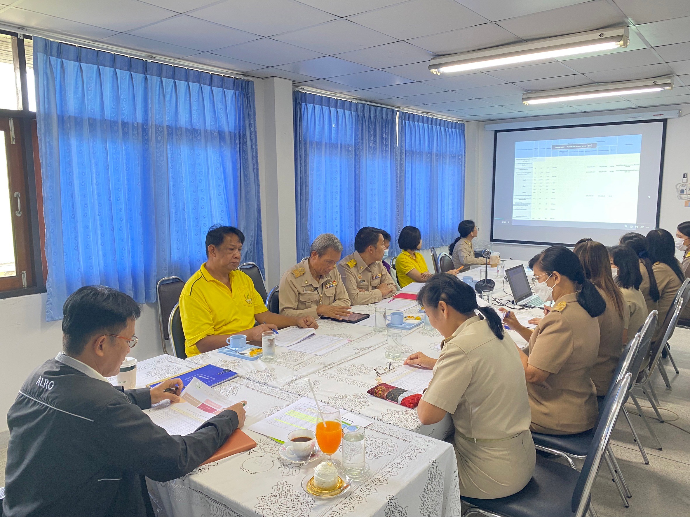 title - ผู้ตรวจราชการกรม ประชุมตรวจราชการ ประจำปีงบประมาณ 67 รอบ 2 จังหวัดสุรินทร์ บุรีรัมย์
